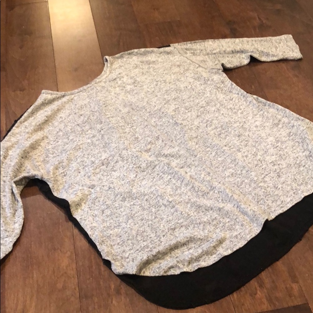 quarter sleeve shirt